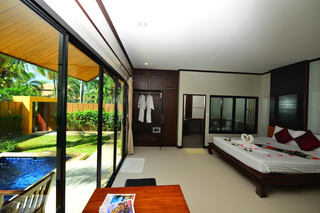 Naiharn Garden Villa Phuket Buitenkant foto