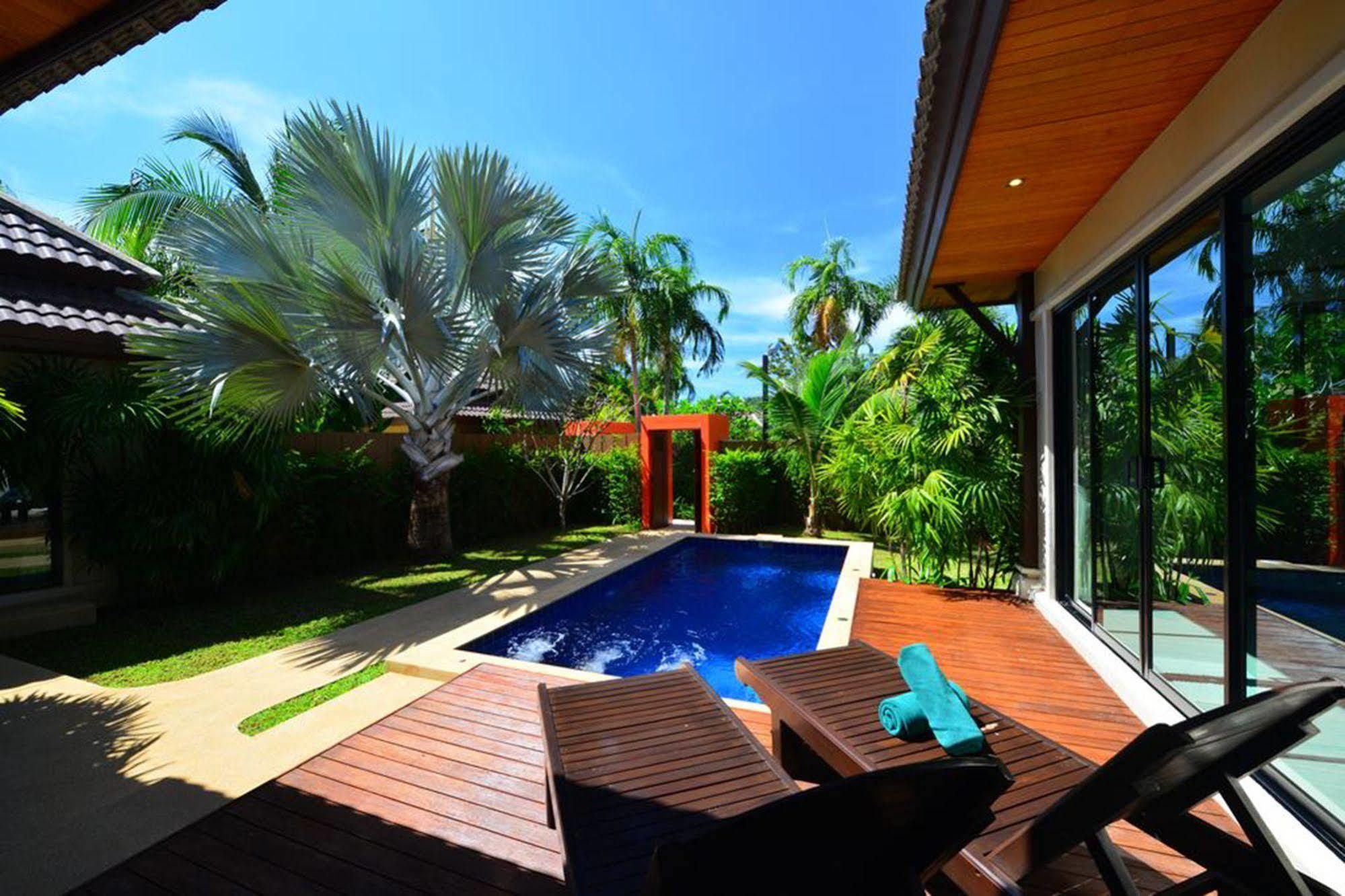 Naiharn Garden Villa Phuket Buitenkant foto