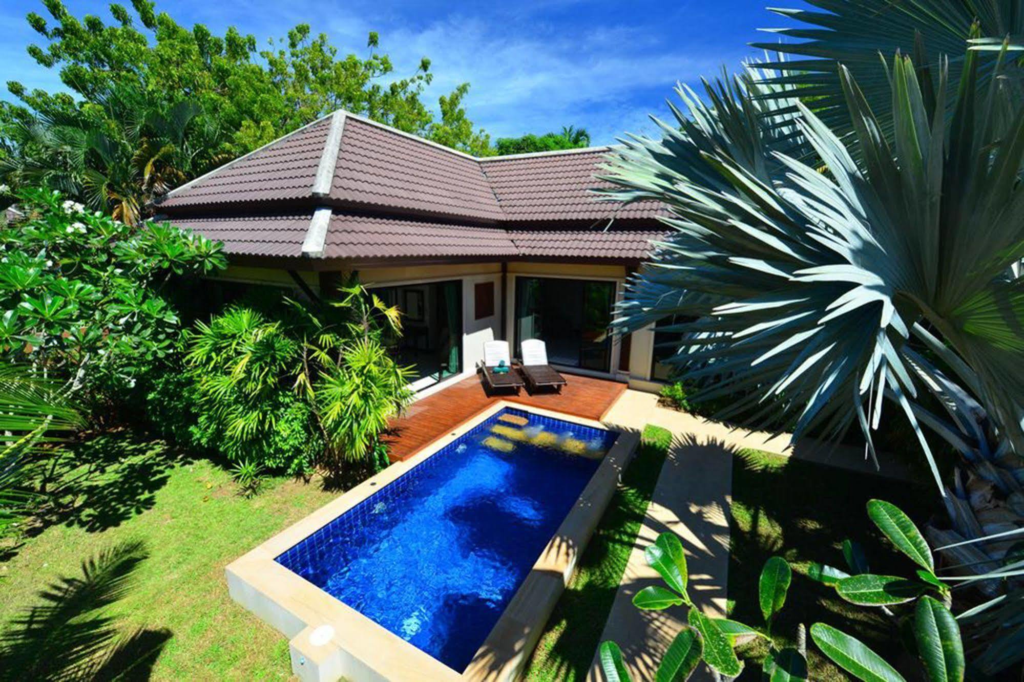Naiharn Garden Villa Phuket Buitenkant foto