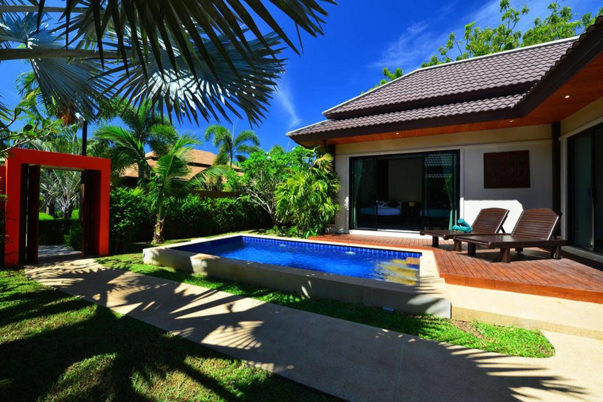Naiharn Garden Villa Phuket Buitenkant foto
