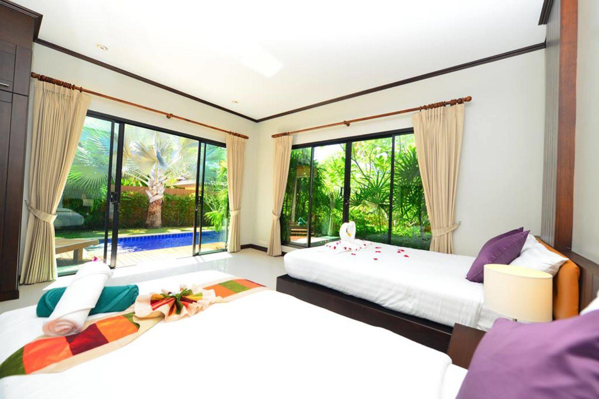 Naiharn Garden Villa Phuket Buitenkant foto