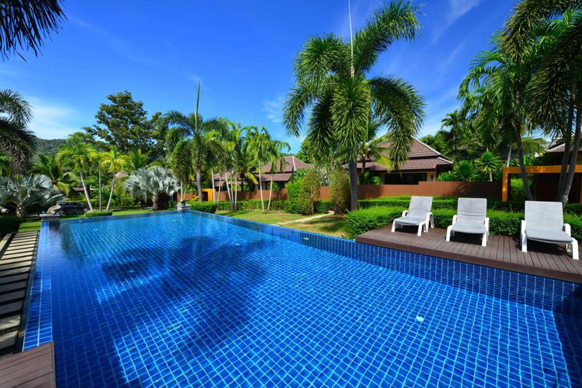 Naiharn Garden Villa Phuket Buitenkant foto